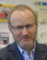 Prof. Dr. Hendrik Schröder Prof. Dr. Hendrik Schröder